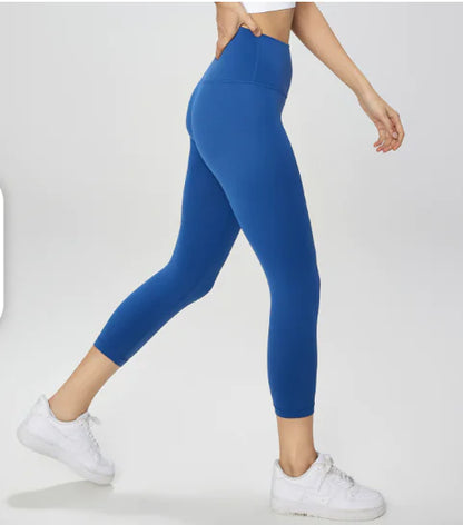 High-Waisted Peach Hip-Lifting Fitness Crop Pants